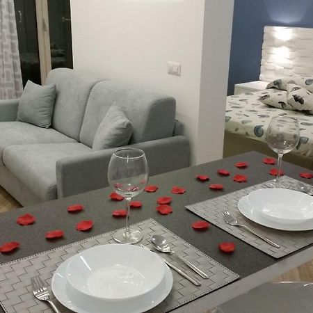 Apartamento La Mongolfiera Nápoles Exterior foto