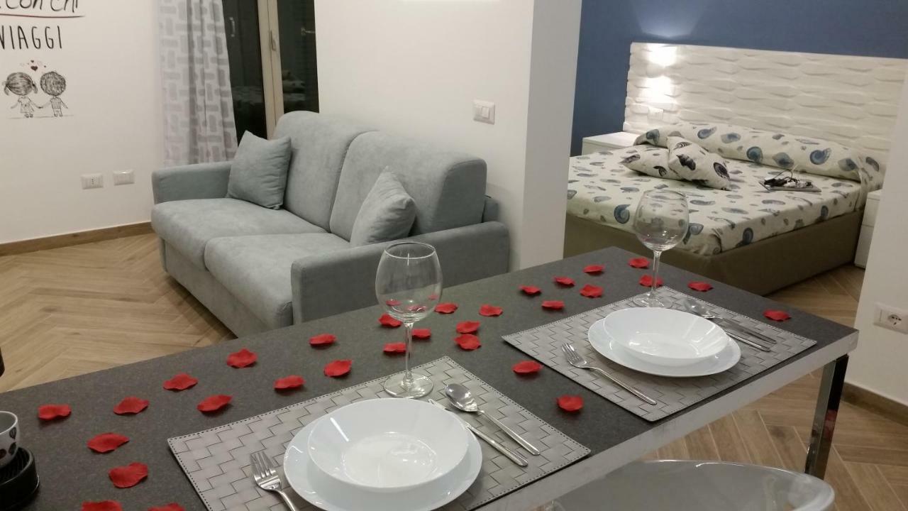 Apartamento La Mongolfiera Nápoles Exterior foto