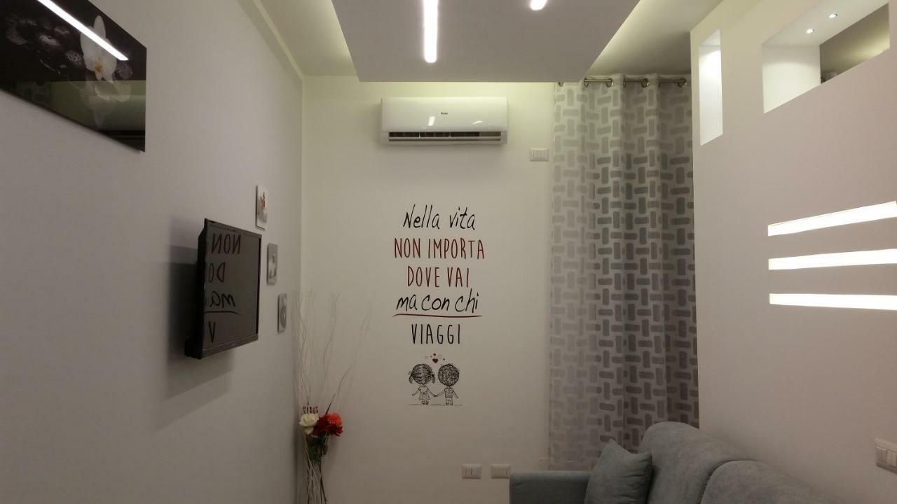 Apartamento La Mongolfiera Nápoles Exterior foto