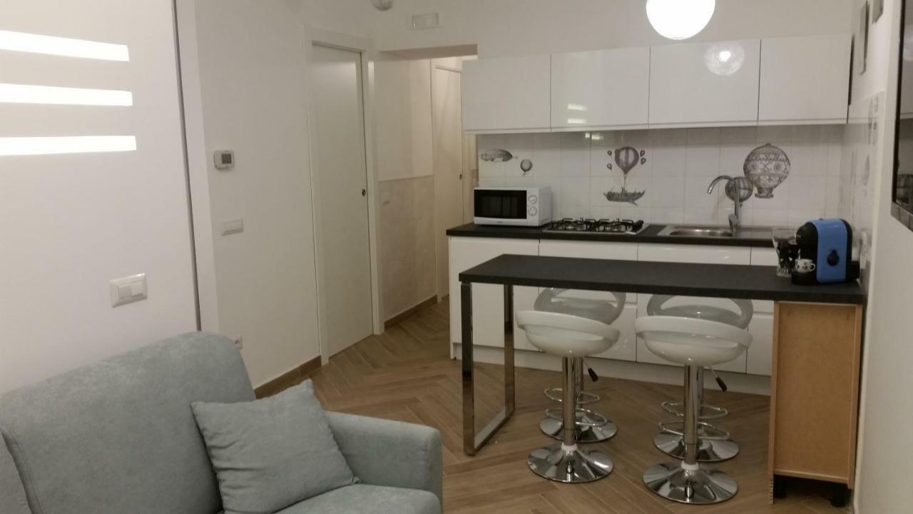 Apartamento La Mongolfiera Nápoles Exterior foto